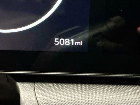 Used 2025 Kia K4 EX image 12