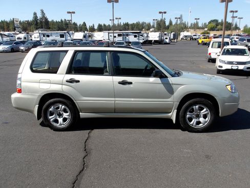 Used 2007 Subaru Forester 2.5X w/ Popular Equipment Group 1G image 6