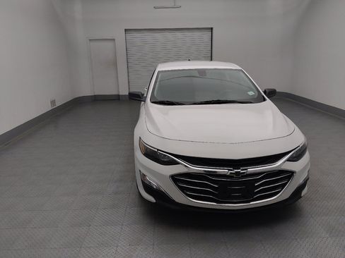 Used 2020 Chevrolet Malibu LS FWD image 14