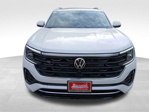 New 2026 Volkswagen Atlas Cross Sport SEL Premium R-Line image 8