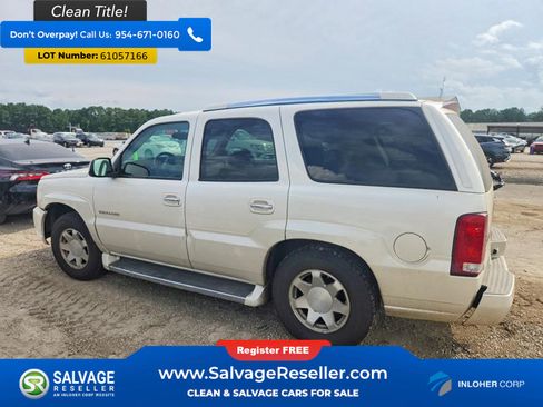 Used 2005 Cadillac Escalade 2WD image 3