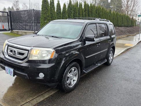Used 2009 Honda Pilot Touring image 1