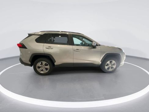 Used 2024 Toyota RAV4 XLE image 9