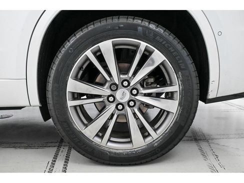 Used 2020 Cadillac XT6 Premium Luxury AWD/4WD image 25