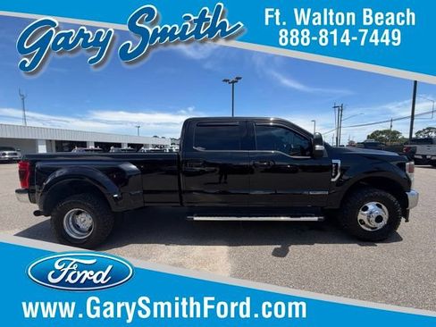 Used 2022 Ford F350 Lariat w/ Lariat Ultimate Package AWD/4WD image 1