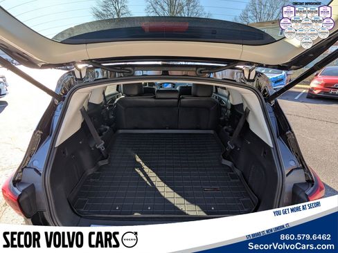 Used 2019 INFINITI QX60 Luxe w/ Essential Package image 23