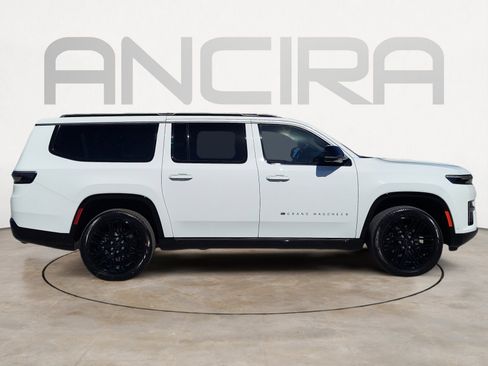 New 2026 Jeep Grand Wagoneer L Limited AWD/4WD image 11