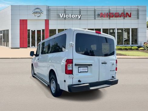 Used 2018 Nissan NV 3500 S RWD image 5