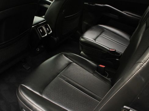 Used 2021 Kia Sorento EX w/ EX AWD X-Line Package image 20