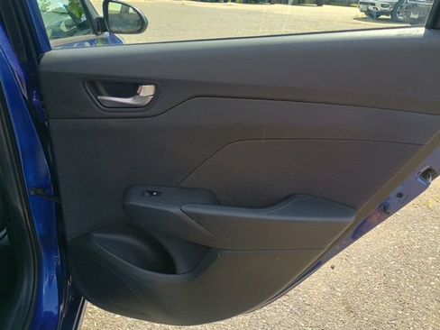 Used 2019 Hyundai Accent SE FWD image 15