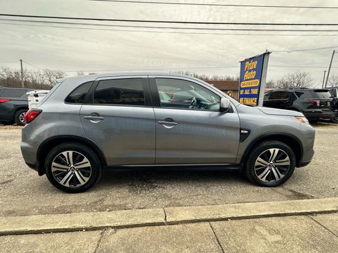 Used 2023 Mitsubishi Outlander Sport S Sport Utility 4D image 7