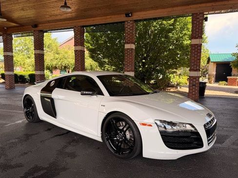 Used 2012 Audi R8 V10 AWD/4WD image 1