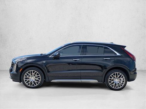 Used 2019 Cadillac XT4 Premium Luxury w/ Driver Assist Package AWD/4WD image 9