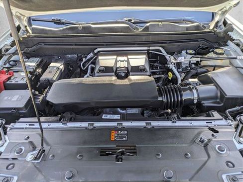 Used 2023 Chevrolet Colorado Z71 w/ Z71 Convenience Package 2 image 22