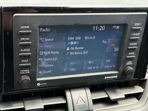 Used 2022 Toyota RAV4 LE AWD/4WD image 17