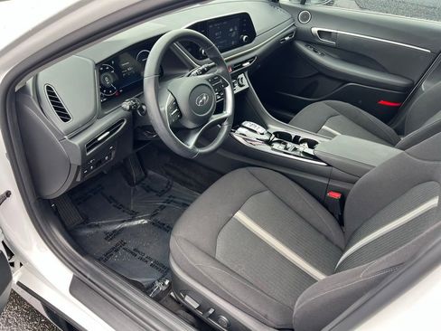 Certified 2021 Hyundai Sonata SEL w/ Convenience Package FWD image 10