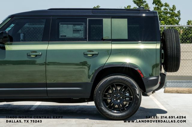 New 2026 Land Rover Defender 110 S AWD/4WD image 13