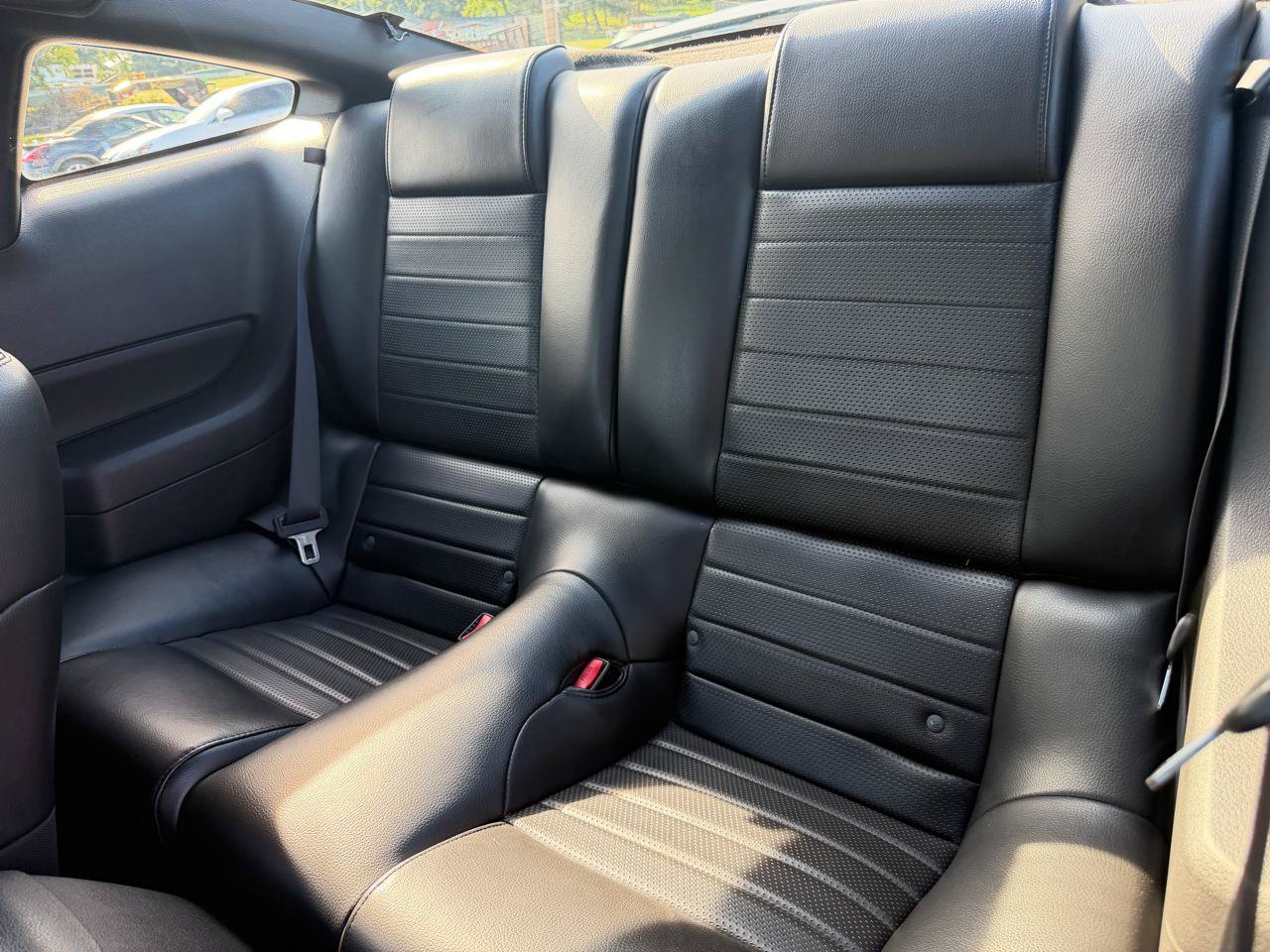 Used 2007 Ford Mustang GT RWD image 23