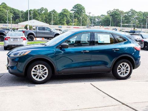 Certified 2020 Ford Escape S AWD/4WD image 3