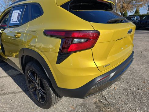 Used 2024 Chevrolet Trax ACTIV w/ Driver Confidence Package image 34