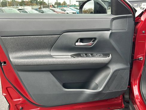 New 2026 Nissan Kicks SV w/ Charging Package image 10