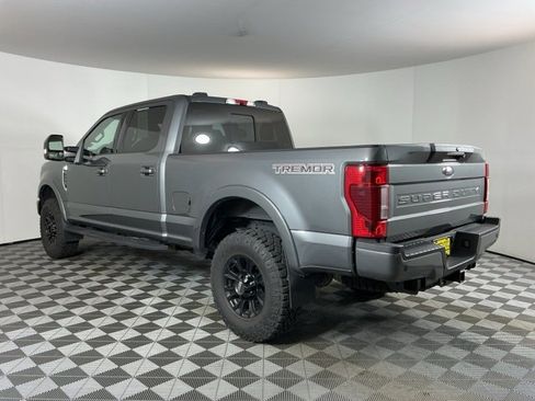 Used 2022 Ford F350 Lariat w/ Tremor Off-Road Package image 6