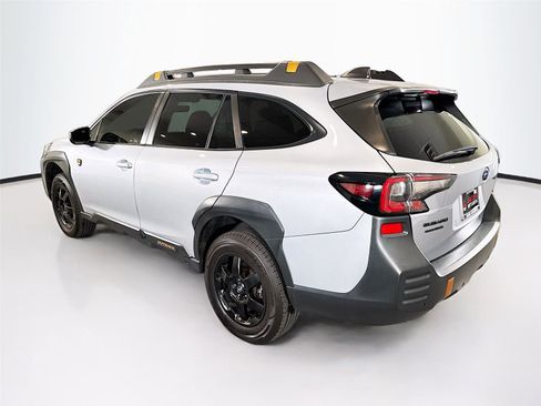 Used 2022 Subaru Outback Wilderness AWD/4WD image 3