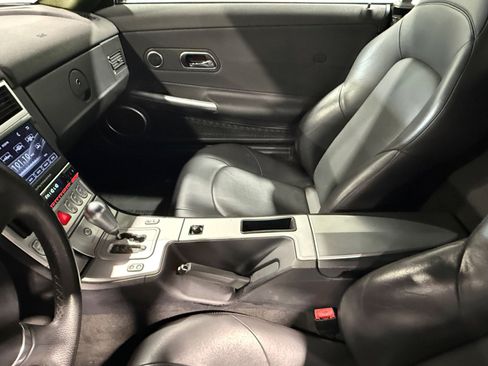 Used 2005 Chrysler Crossfire Limited RWD image 16