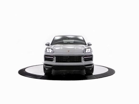 New 2026 Porsche Cayenne image 10