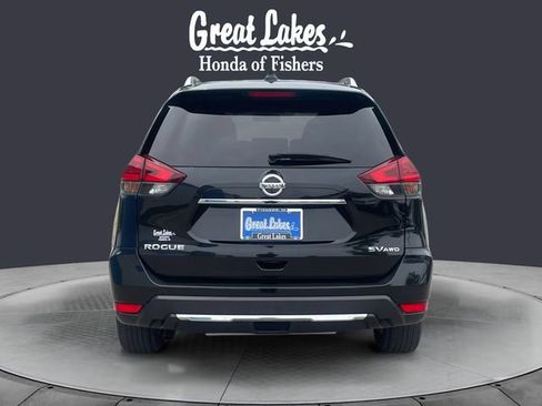 Used 2018 Nissan Rogue SV w/ Premium Package AWD/4WD image 4
