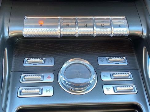 New 2026 Lincoln Nautilus Reserve image 26