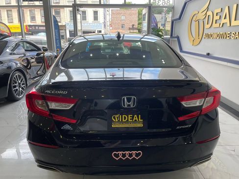 Used 2021 Honda Accord Sport image 6