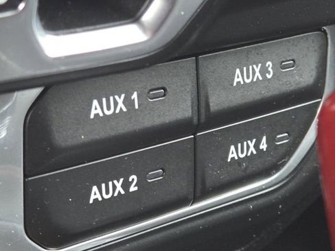 Used 2018 Jeep Wrangler Unlimited Rubicon AWD/4WD image 8