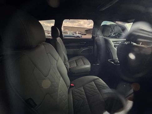 Certified 2023 Kia Telluride EX X-Line AWD/4WD image 4