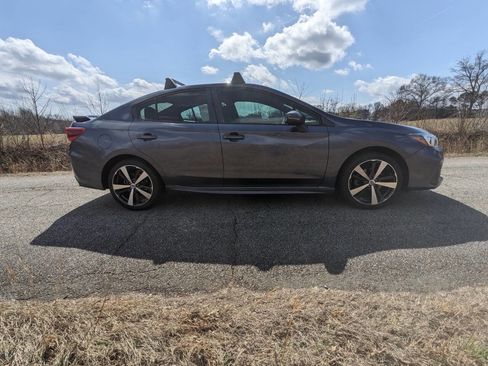 Used 2017 Subaru Impreza 2.0i Sport image 4