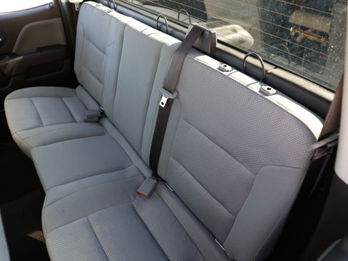 Used 2019 Chevrolet Silverado 1500 Custom w/ Custom Convenience Package image 11