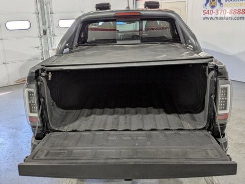 Used 2018 Chevrolet Colorado ZR2 w/ ZR2 Midnight Special Edition image 51