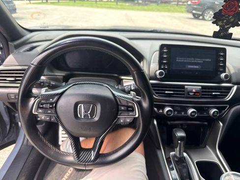 Used 2022 Honda Accord Sport image 7