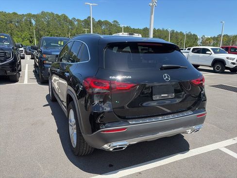 Used 2021 Mercedes-Benz GLA 250 image 3