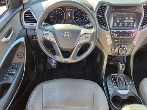 Used 2017 Hyundai Santa Fe SE w/ SE Premium Package 02 image 11