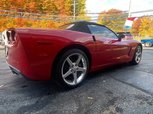 Used 2005 Chevrolet Corvette Convertible w/ Preferred Equipment Group image 5