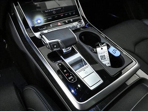 Certified 2026 Audi Q7 3.0T Prestige AWD/4WD image 12