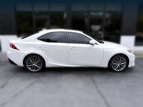 Used 2015 Lexus IS 250 AWD w/ Navigation System Package image 6