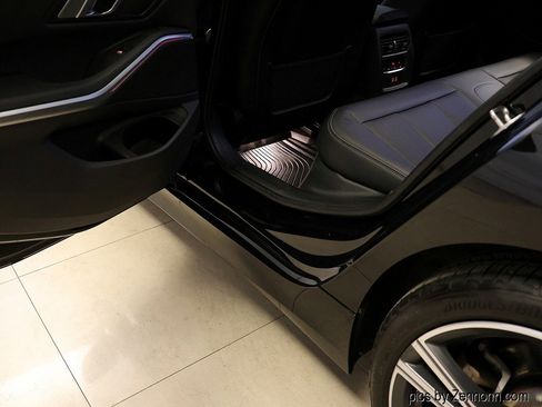 Certified 2023 BMW 330i xDrive Sedan w/ Parking Assistance Package image 28