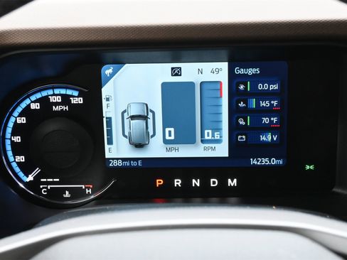 Used 2023 Ford Bronco Outer Banks image 11