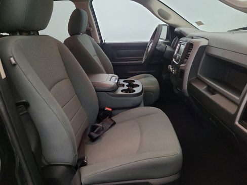 Used 2017 RAM 1500 Express w/ Black Ram 1500 Express Group AWD/4WD image 21