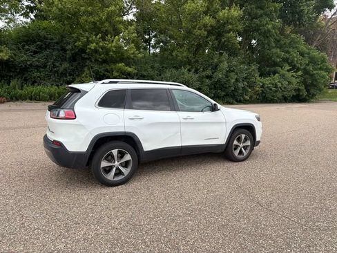 Used 2019 Jeep Cherokee Limited AWD/4WD image 21