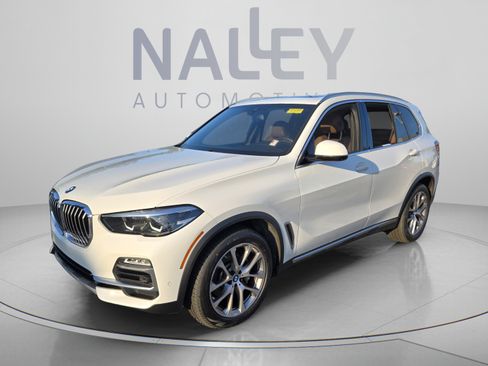 Used 2021 BMW X5 xDrive40i w/ Convenience Package AWD/4WD image 1