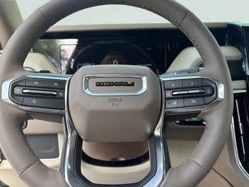 New 2026 GMC Yukon XL Denali w/ Sun & Power Step Package AWD/4WD image 11