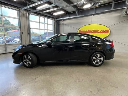 Used 2019 Honda Civic LX image 2